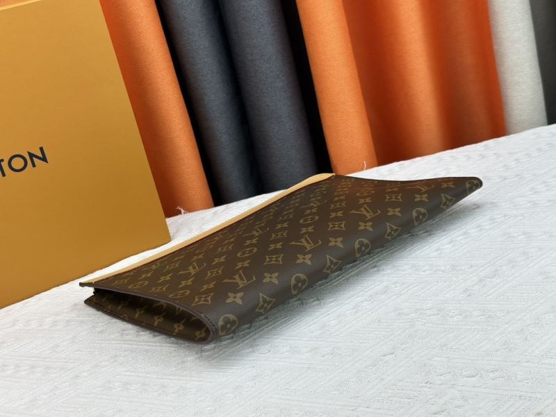 Louis Vuitton Clutch Bags